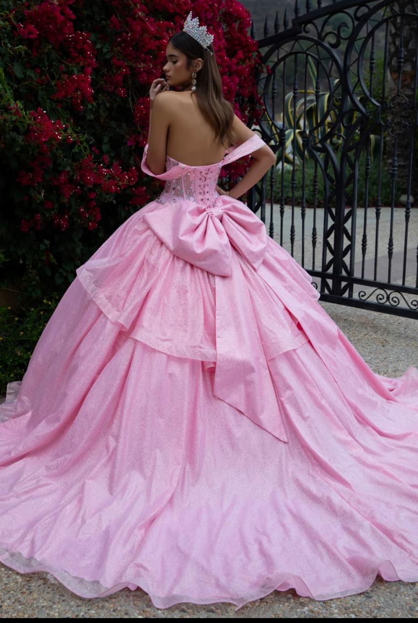 Est. CHF3125